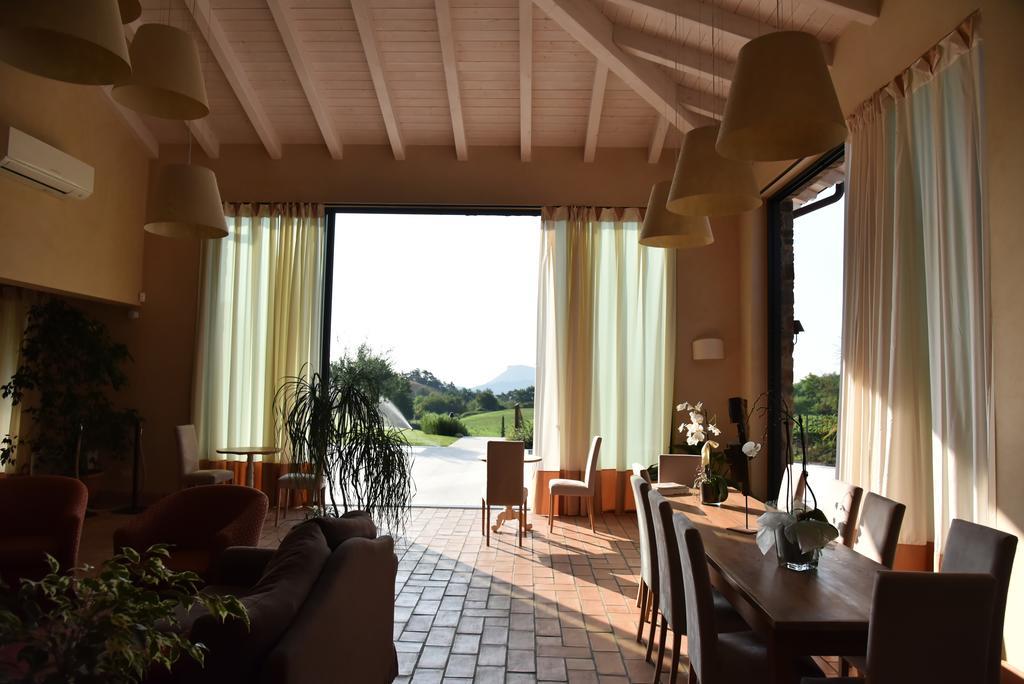 Relais Rossar Boutique Hotel Garda & Hills كوسترمانو المظهر الخارجي الصورة